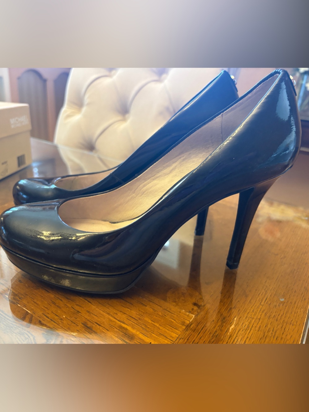 Michael Kors Black Patent Leather Platform Pumps - Picture 3 of 3